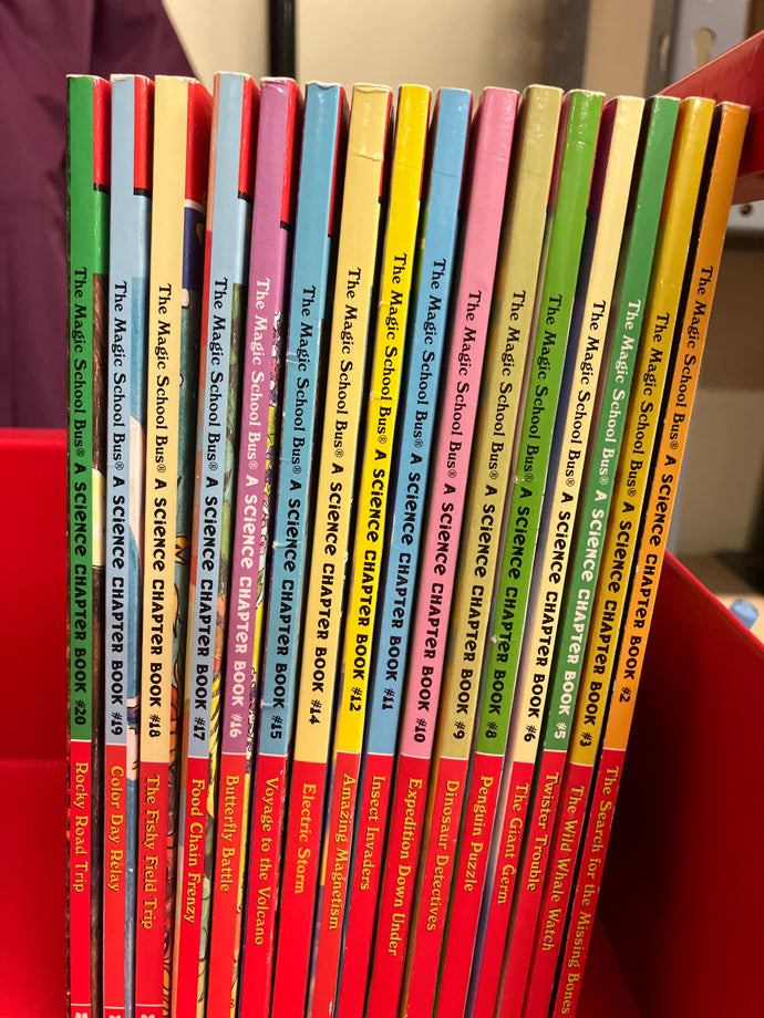 Magic school Bus - Set of 16 Books by Joanna Cole